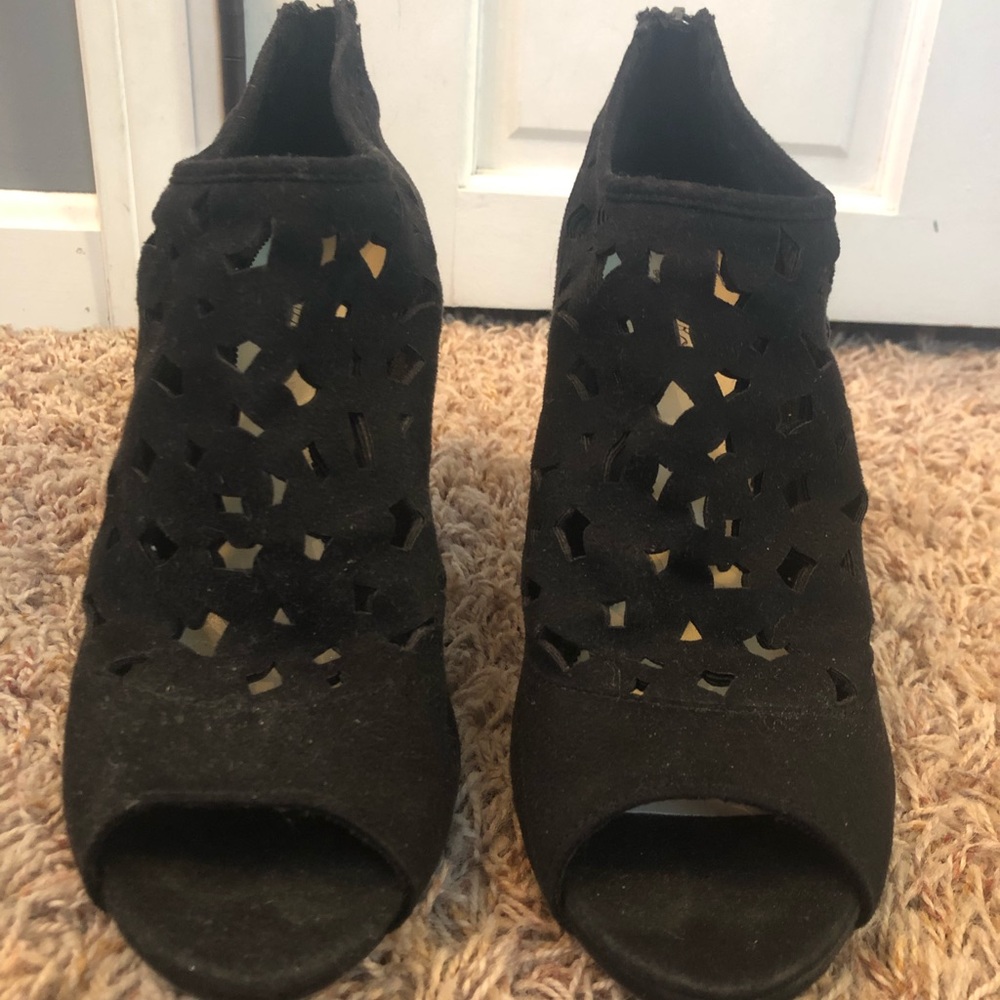 Lela Rose Faux Suede Peep toe Heels